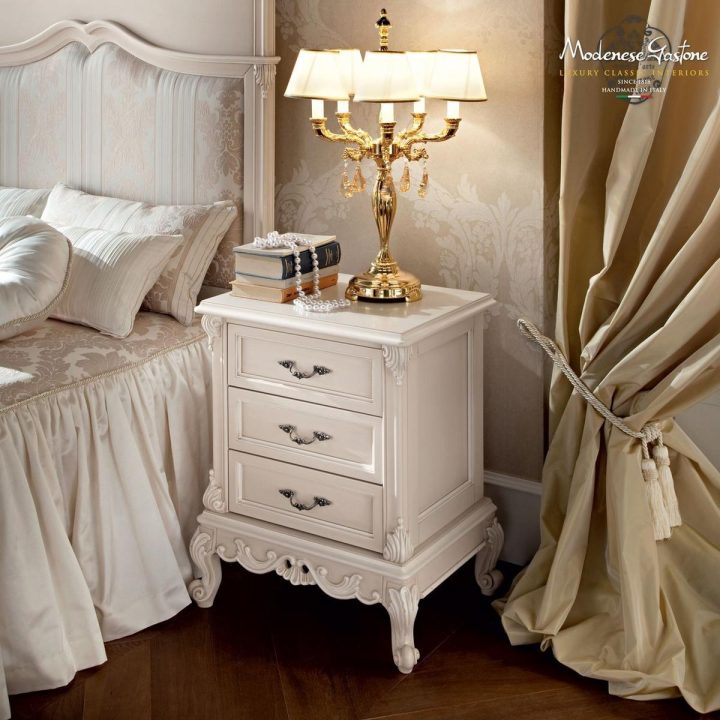 12208 Bedside Table, Modenese Gastone