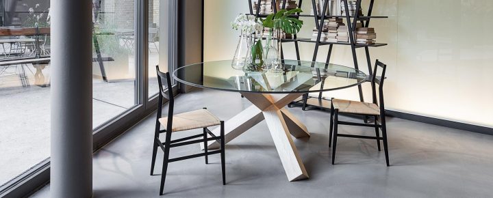 452 La Rotonda Table, Cassina