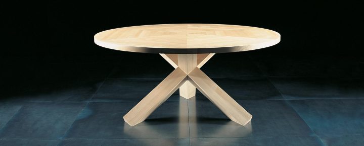 452 La Rotonda Table, Cassina