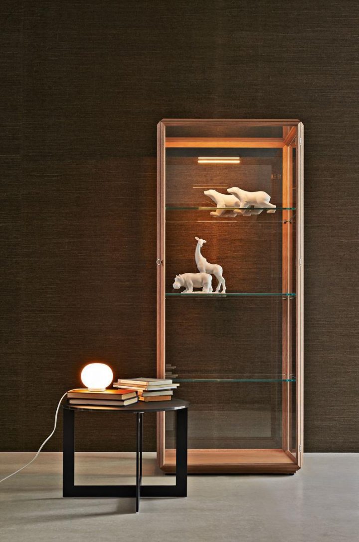 45° Display Cabinet, Molteni