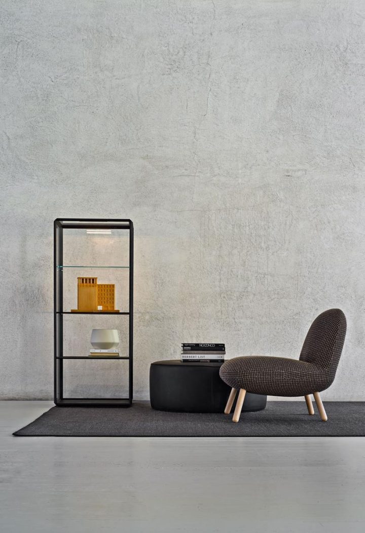 45° Display Cabinet, Molteni