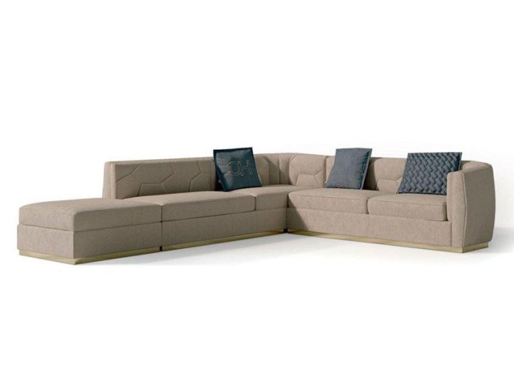 7143 7943 Sofa, Carpanese Home