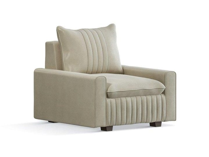 7437 Armchair, Carpanese Home