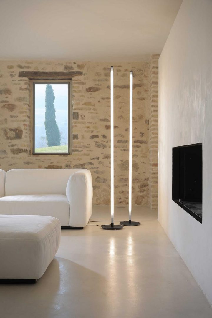 Accipicchio Floor Lamp, Karman