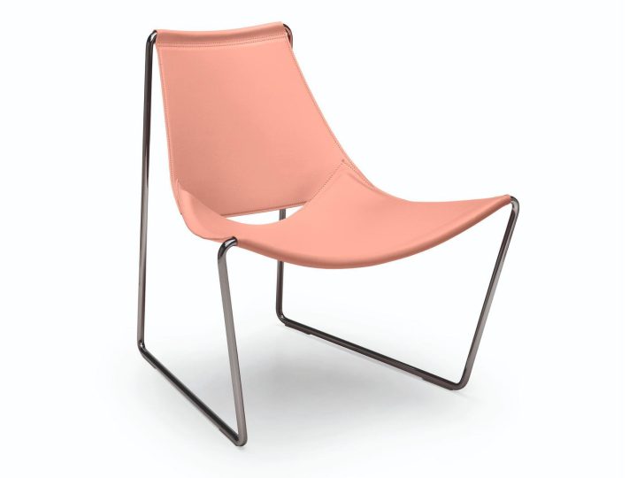 Apelle At Easy Chair, Midj