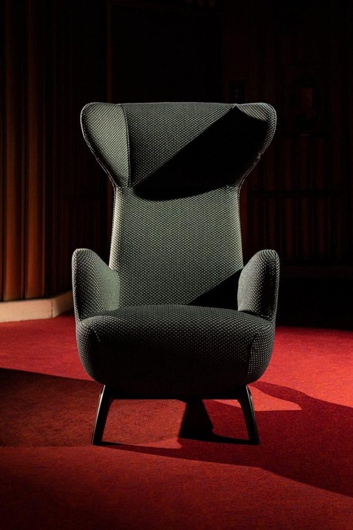 Ardea Cm 882 Armchair, Zanotta