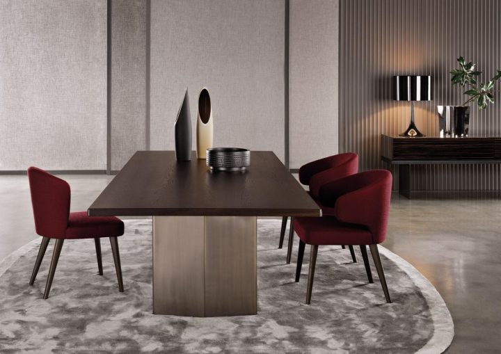 Aston Chair, Minotti