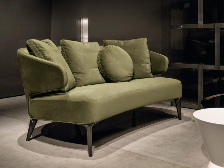 Aston Sofa, Minotti