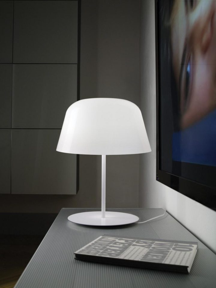 Ayers T38 Table Lamp, Leucos