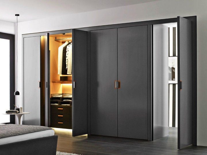 Backstage Walk In Closet, B&B Italia