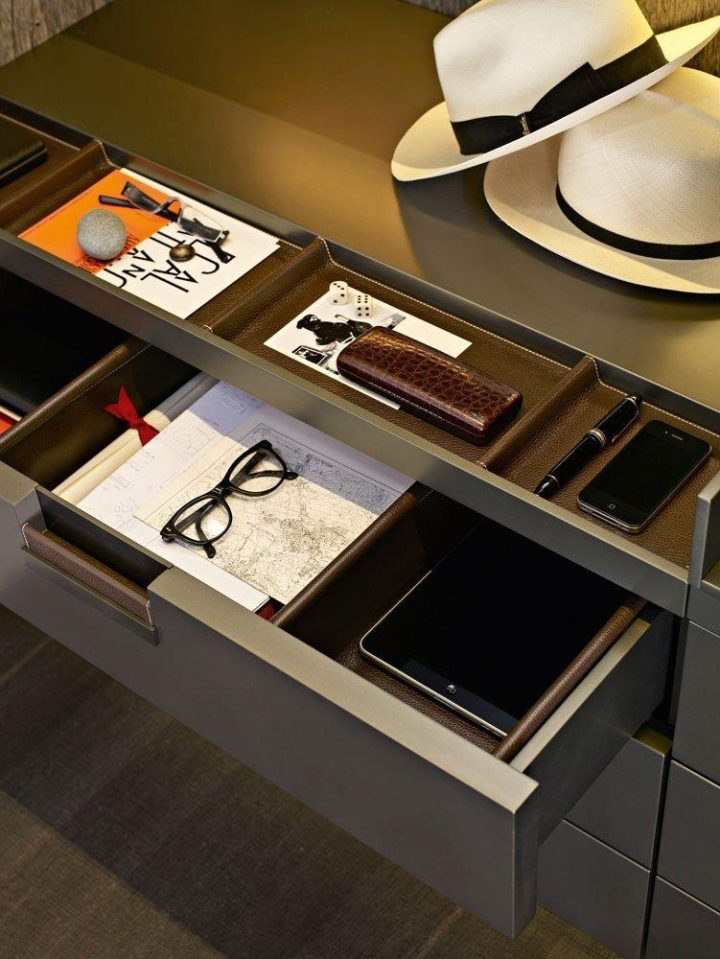 Backstage Walk In Closet, B&B Italia