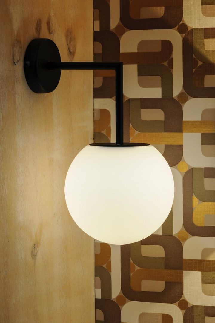 Bangster Wall Lamp, Dark