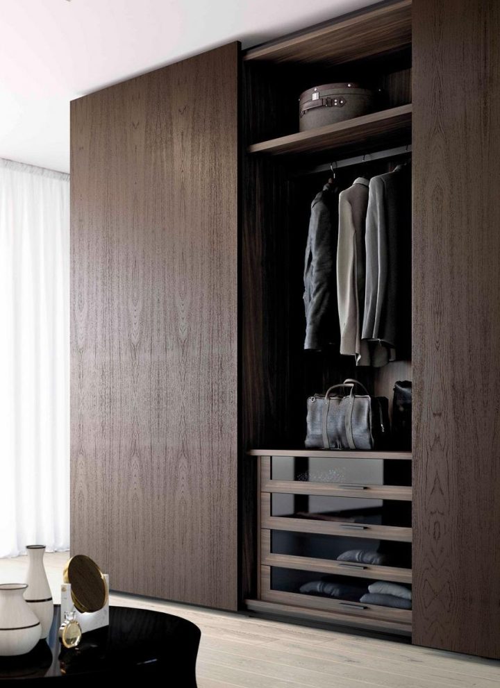 Basic Wardrobe, Olivieri