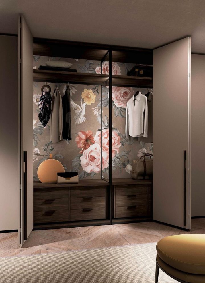 Basic Wardrobe, Olivieri