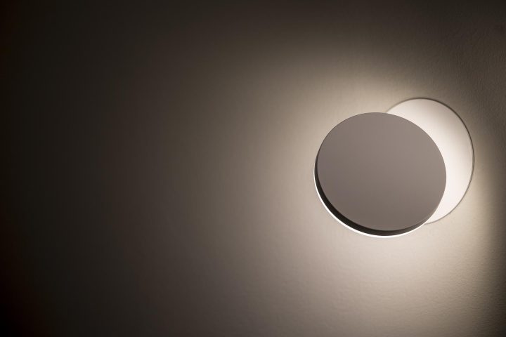 Bella Wall Lamp, Panzeri