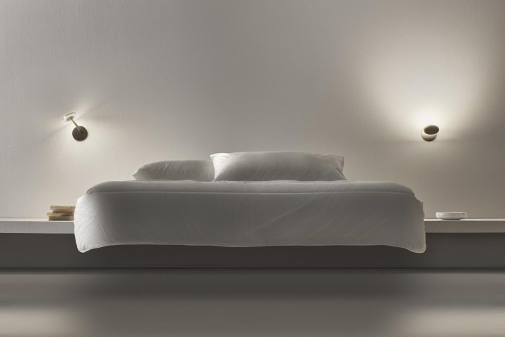 Bella Wall Lamp, Panzeri