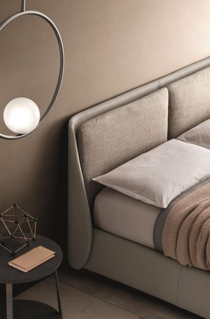 Bend Bed, Ditre Italia