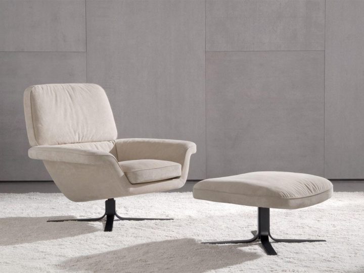 Blake Soft Armchair, Minotti