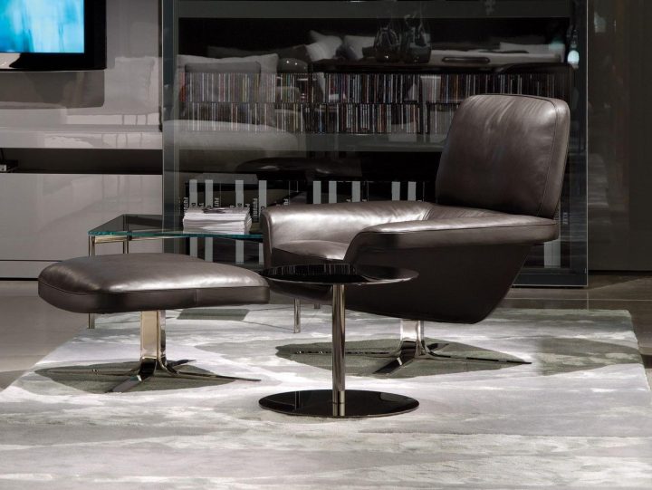 Blake Soft Armchair, Minotti