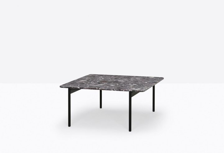 Blume Blt 69x69/99x99 Lounge Table, Pedrali