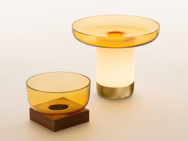 Bontà Table Lamp, Artemide