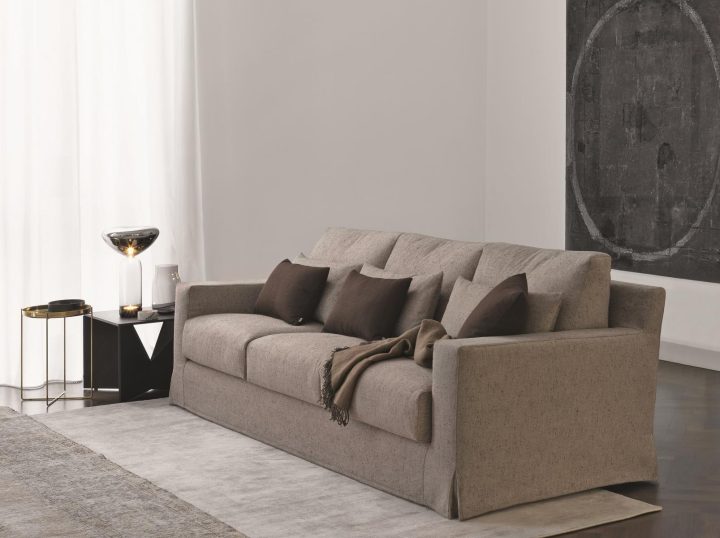 Borgonuovo Sofa, Flou