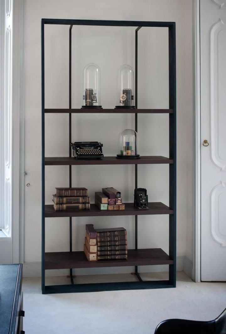 Bourgeois Bookcase, Baxter