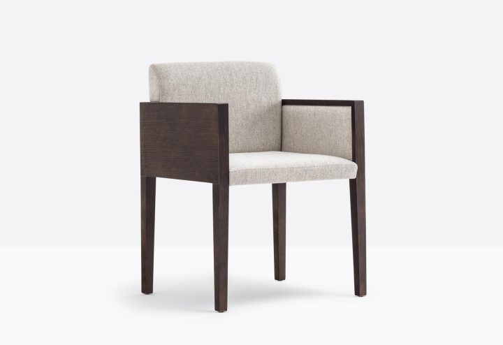 Box 742 Chair, Pedrali