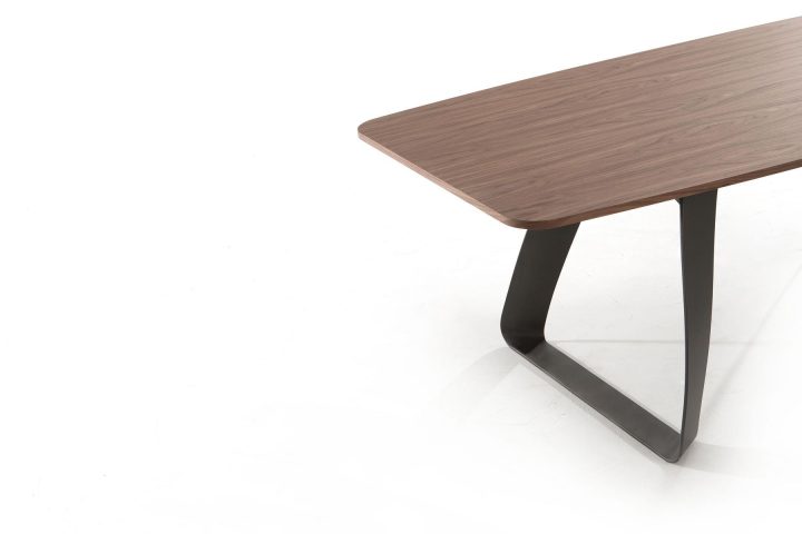 Brenta Table, Tonin Casa