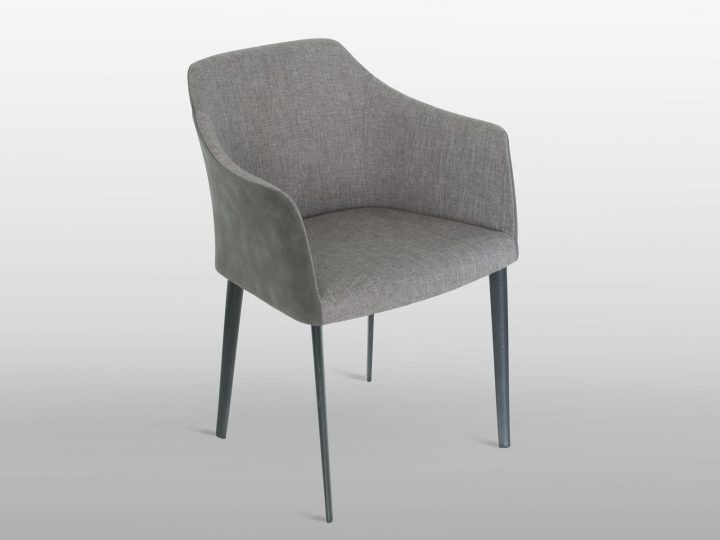 Carmen Chair, Riflessi