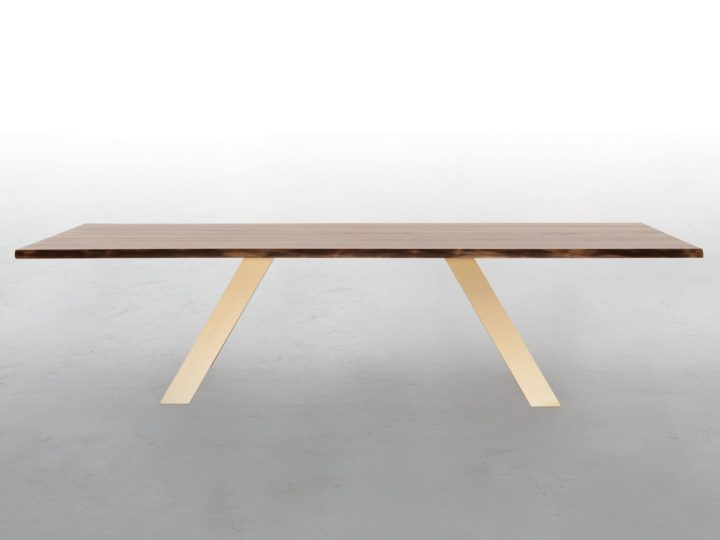 Celtis Table, Tonin Casa