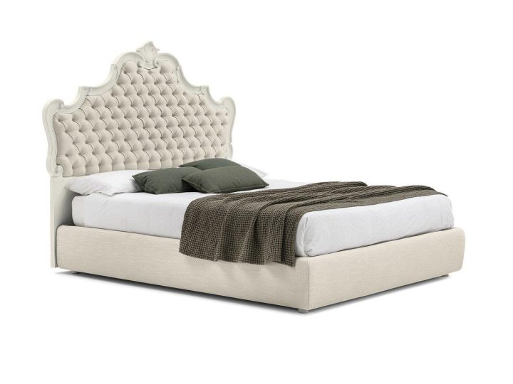 Chantal Capitonne’ Bed, Bolzan Letti