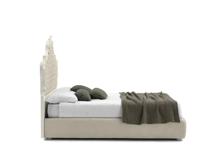 Chantal Capitonne’ Bed, Bolzan Letti