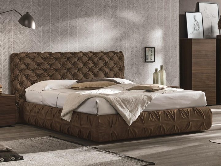 Chantal Bed, Tomasella