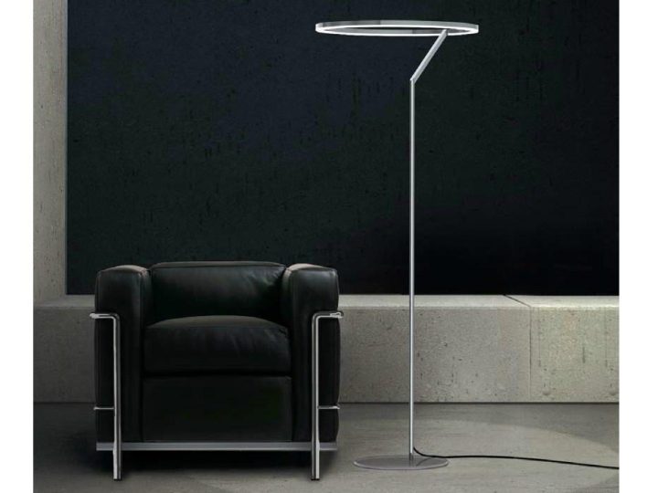 Circolo Insospeso Floor Lamp, Sattler