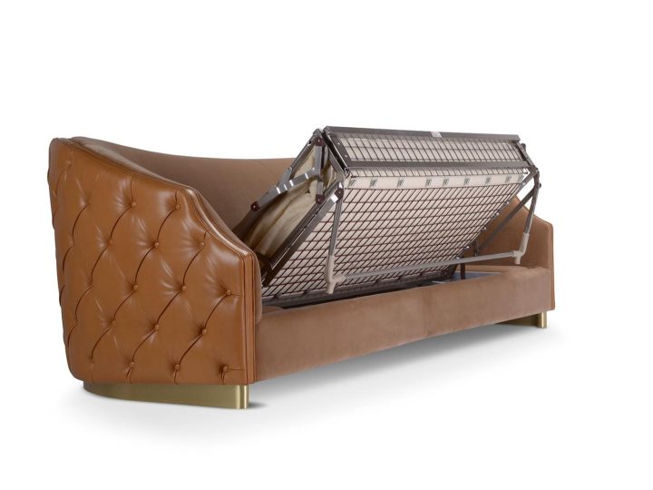 Cleio Sofa, Domingo Salotti