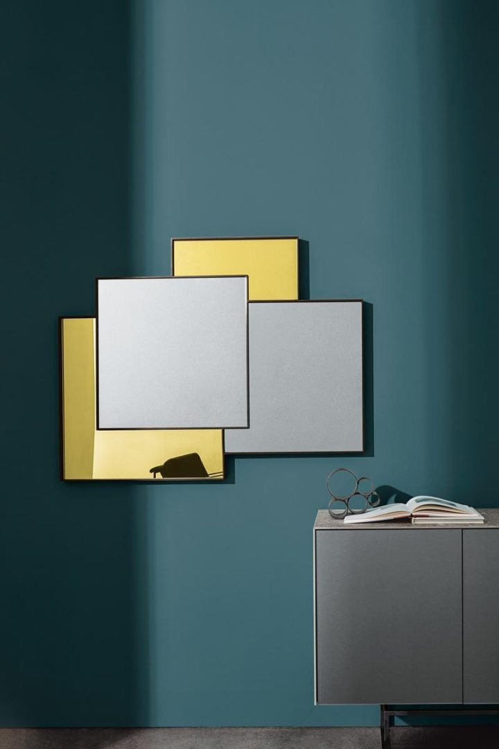 Combi Mirror, Sovet