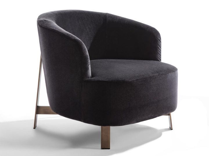 Copine Armchair, Porada