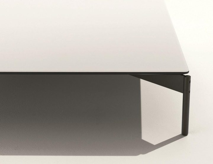 Cruise Coffee Table, Lema