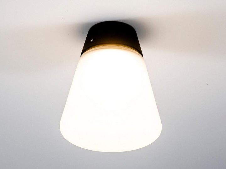 Cup Cake Ceiling Lamp, Dark