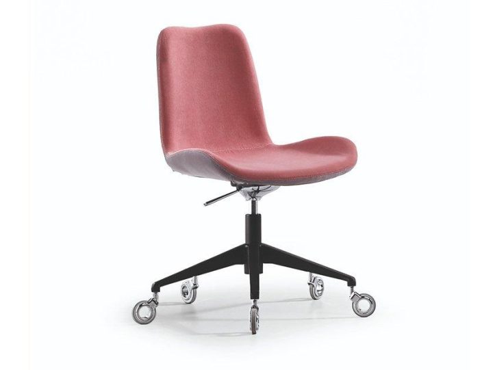 Dalia S D Chair, Midj