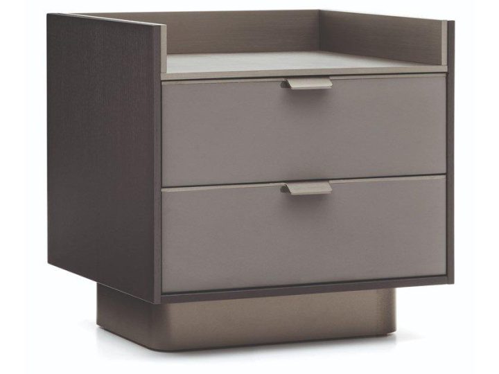 Darren Bedside Table, Minotti