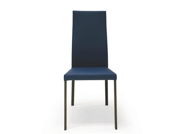 Denise Chair, Riflessi