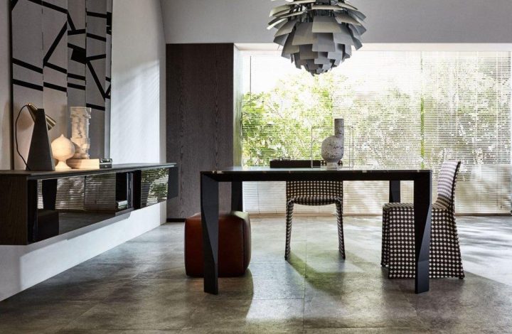 Diamond Table, Molteni