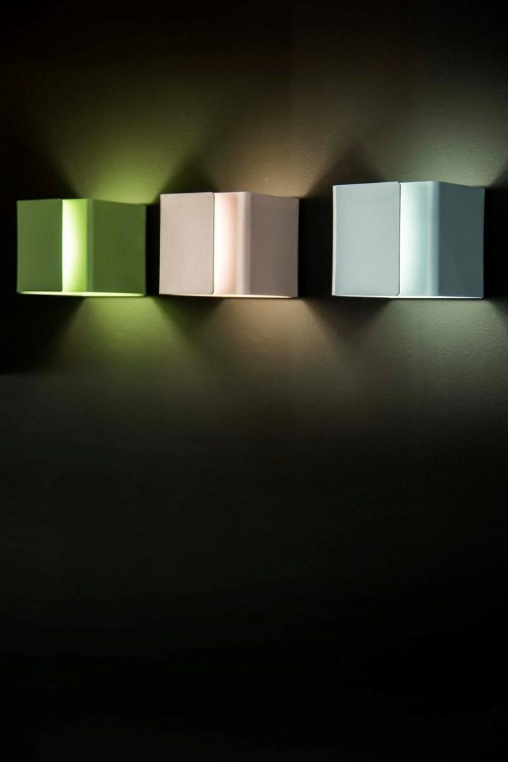 Ding Wall Lamp, Dark