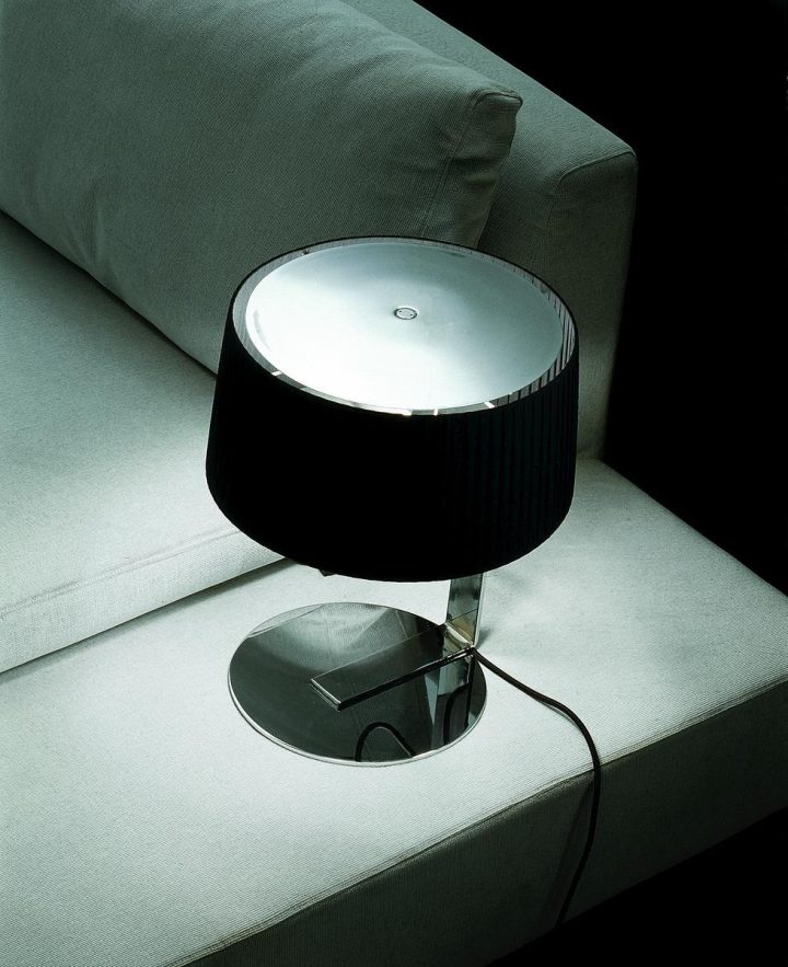 Divina Table Lamp, Contardi