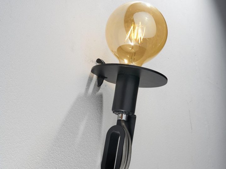 Driyos Naked Wall Lamp, Zava