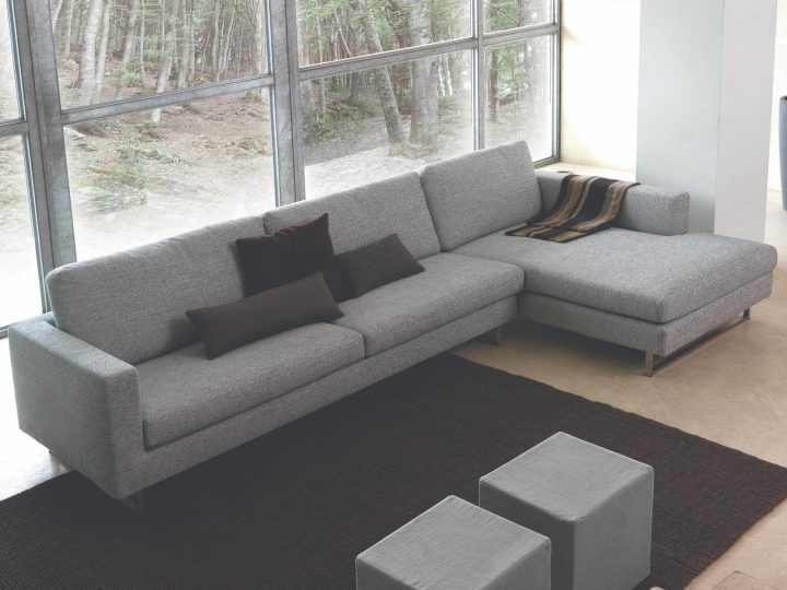 Dynamic Plus Sofa, Dema