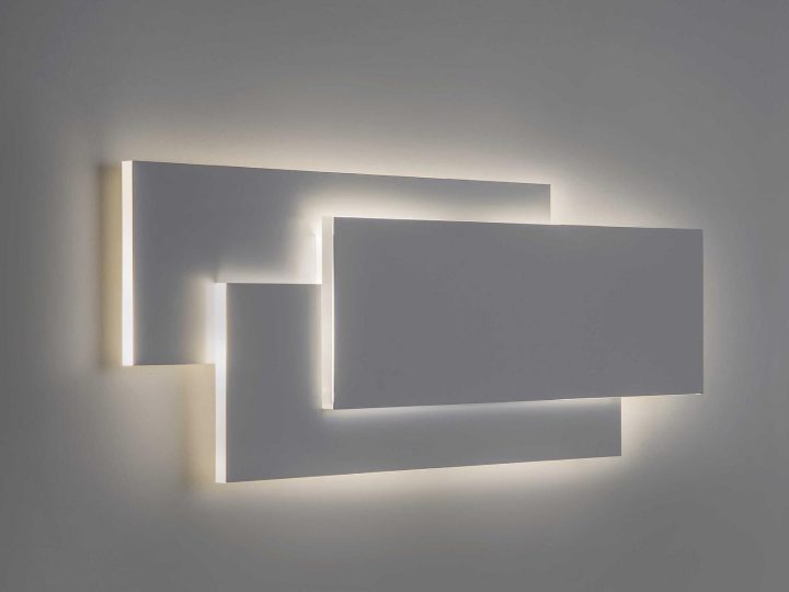 Edge 560 Wall Lamp, Astro Lighting