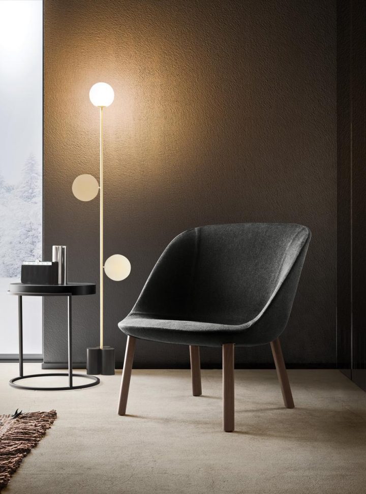 Esse Lounge Armchair, Pianca